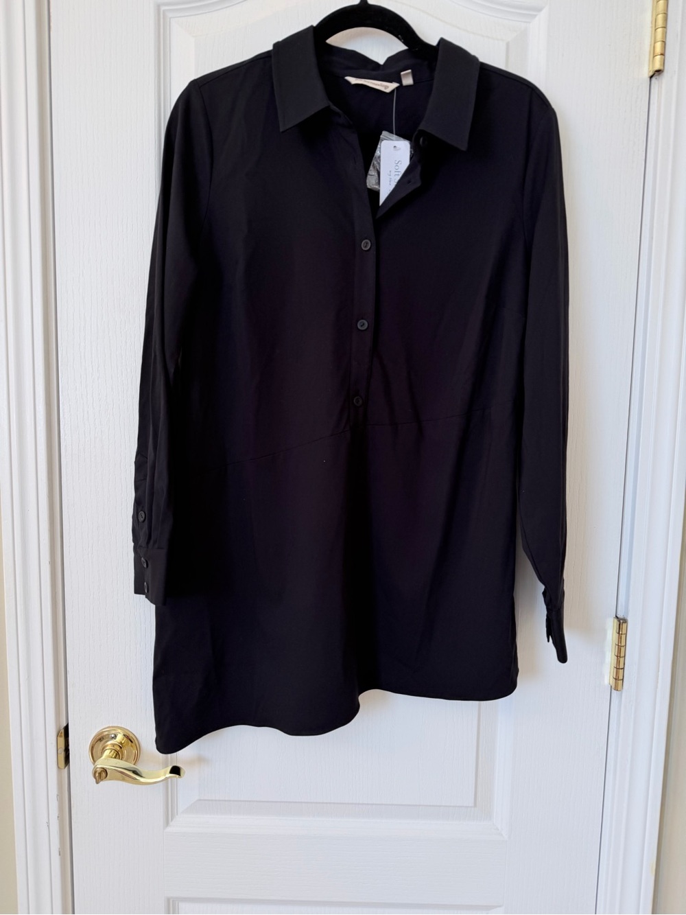 Soft Surroundings Black Asymmetrical Hem Button Front Tunic Top Size M NWT